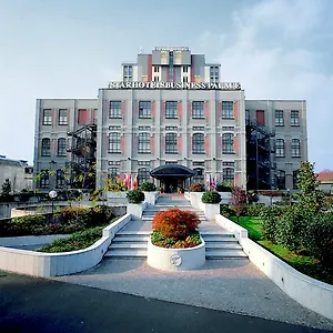 **** Hotel Starhotels Business Palace Itália